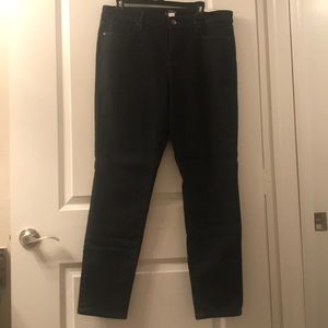 NWT LOFT Dark Rinse Curvy Skinny Jeans Size 14